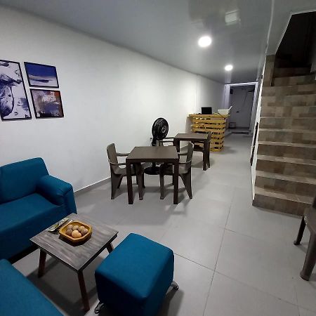 Bed and Breakfast Hostal Casa Jak Santa Marta Экстерьер фото