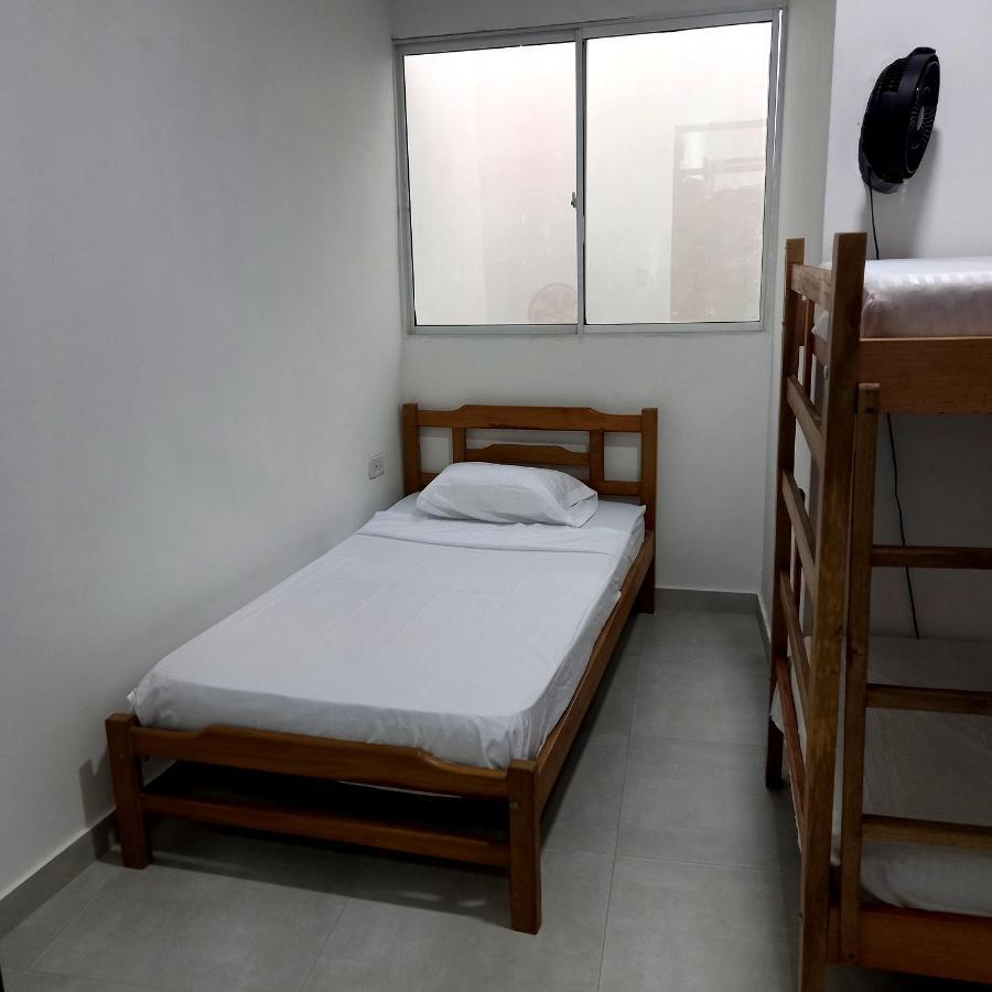 Bed and Breakfast Hostal Casa Jak Santa Marta Экстерьер фото