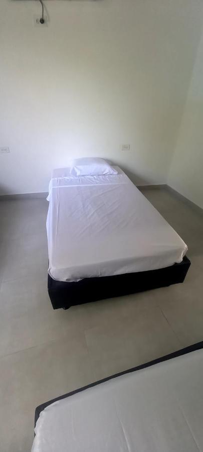 Bed and Breakfast Hostal Casa Jak Santa Marta Экстерьер фото