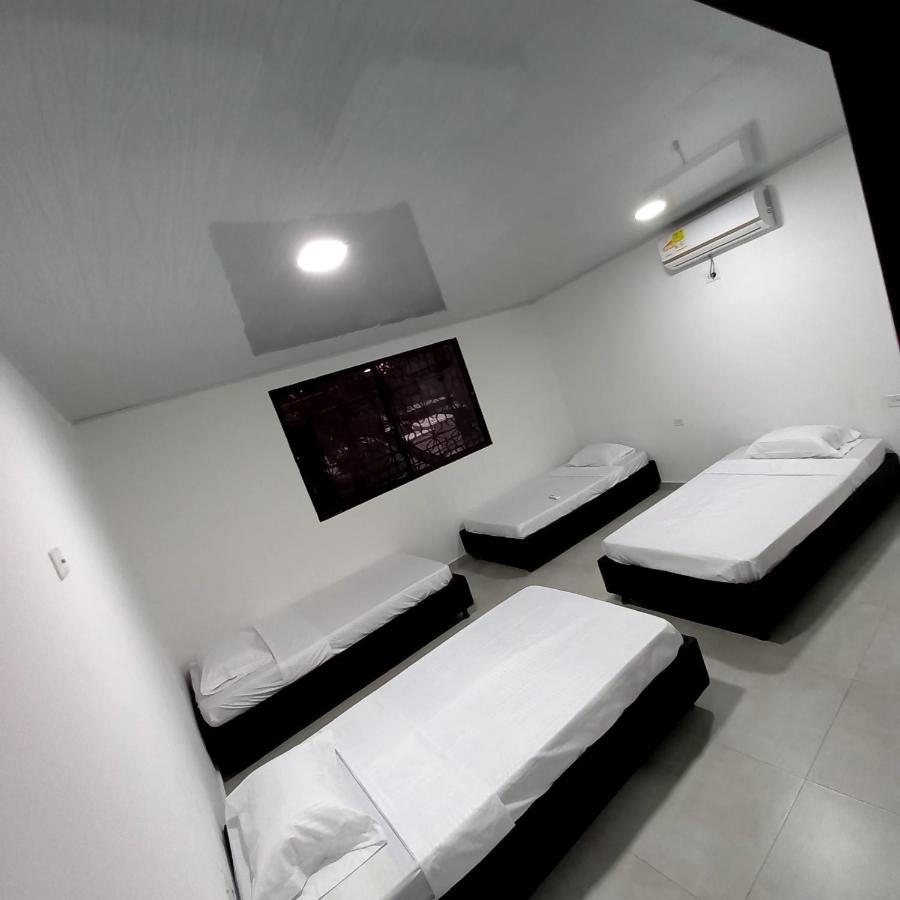 Bed and Breakfast Hostal Casa Jak Santa Marta Экстерьер фото