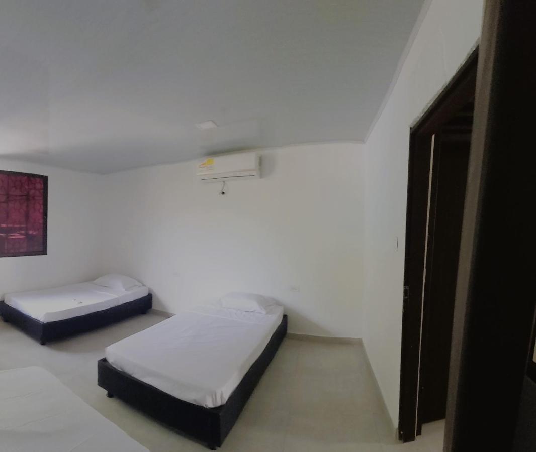 Bed and Breakfast Hostal Casa Jak Santa Marta Экстерьер фото