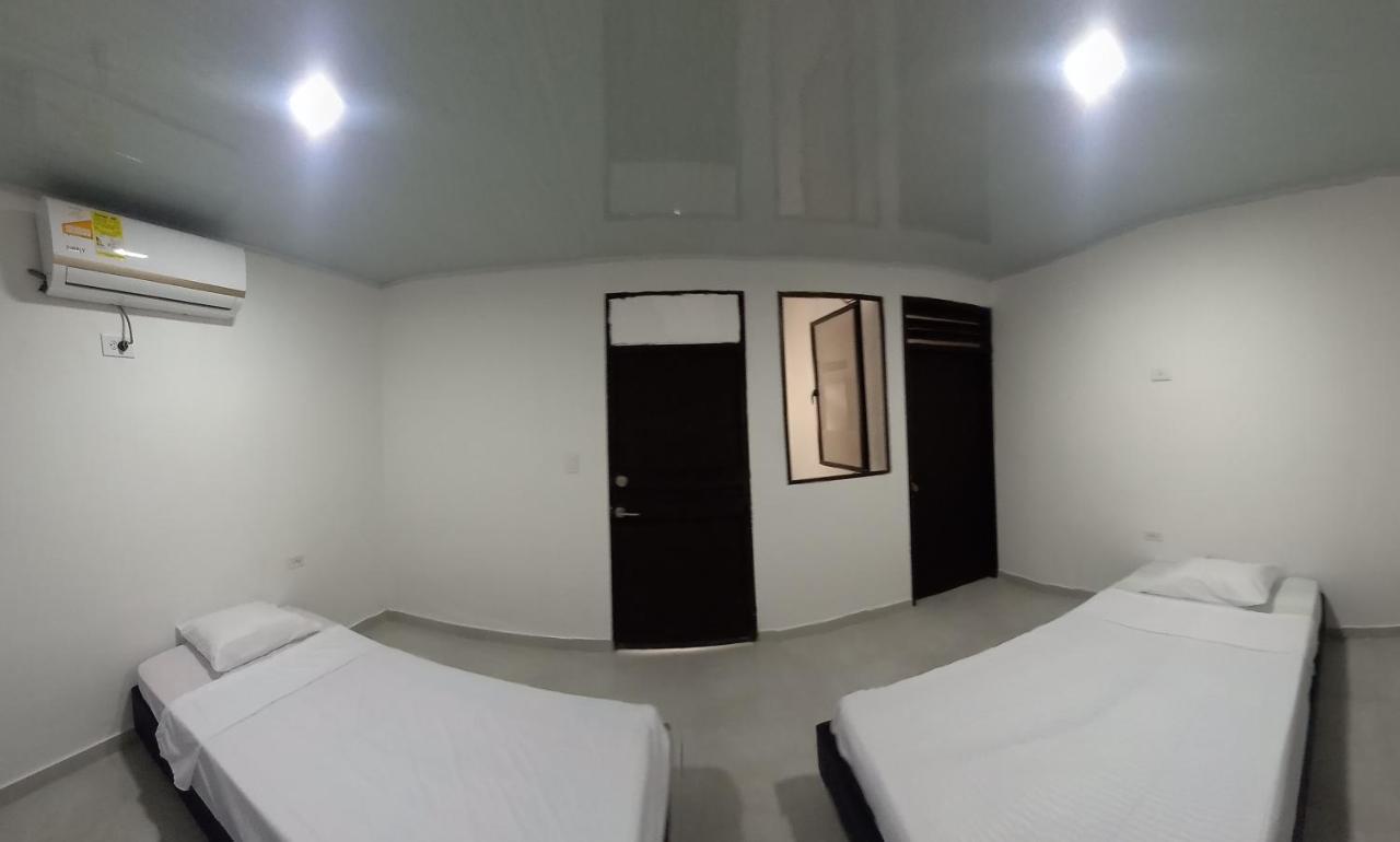 Bed and Breakfast Hostal Casa Jak Santa Marta Экстерьер фото